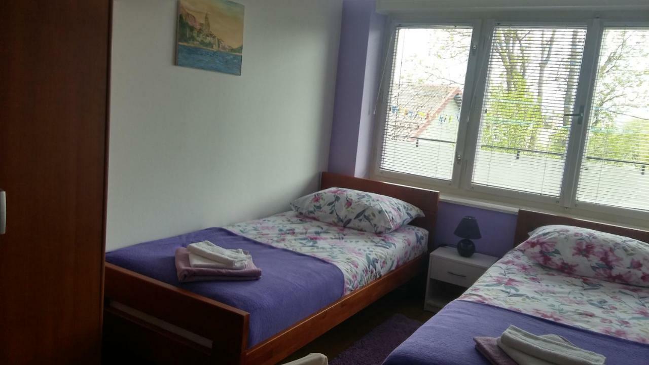 Apartman Tomic Apartman Korenica Kültér fotó